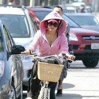 Vanessa Hudgens with her hood up over her cap | Picture 89139